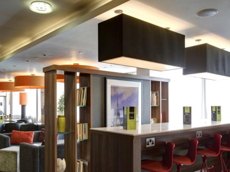 Hampton By Hilton Birmingham Broad Street Exterior foto